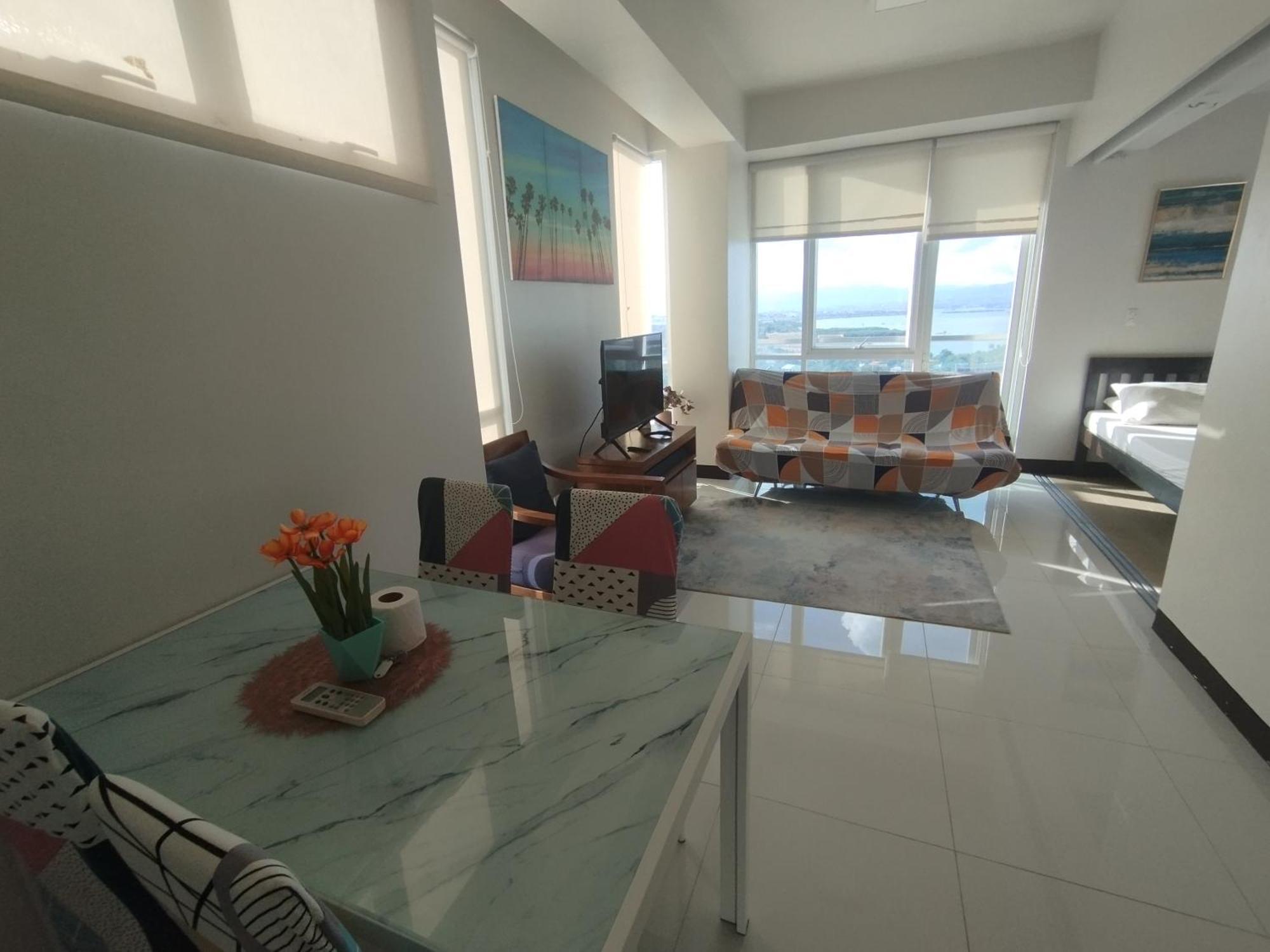 Mactan Newtown Seaview Condo By Fjcivo Lapu-Lapu City Room photo